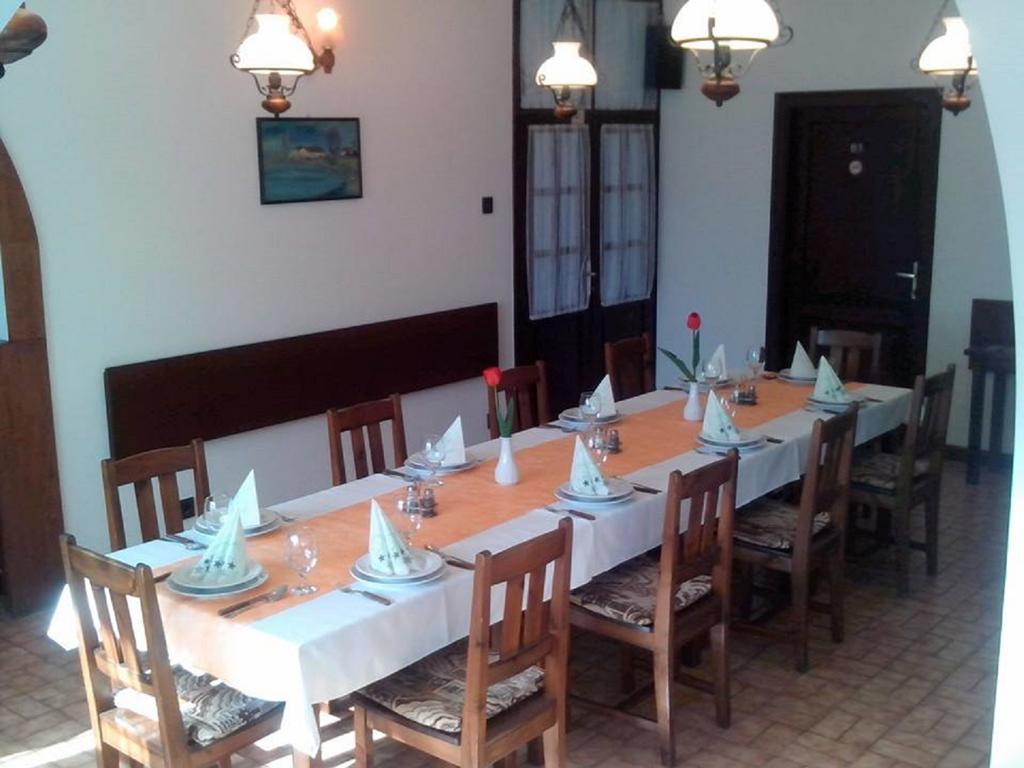 Gasthof Laci Betyar Hajdúszoboszló Exteriér fotografie